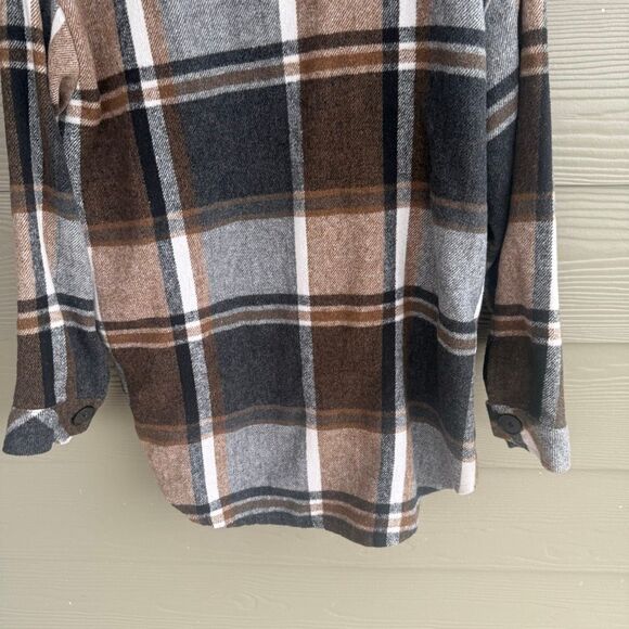 Goodnight Macaroon plaid flannel button front shirt - Picture 6 of 6